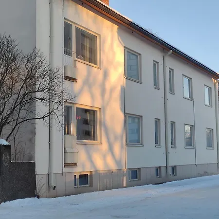 Porin Oksi, Away In Center, Free Parking